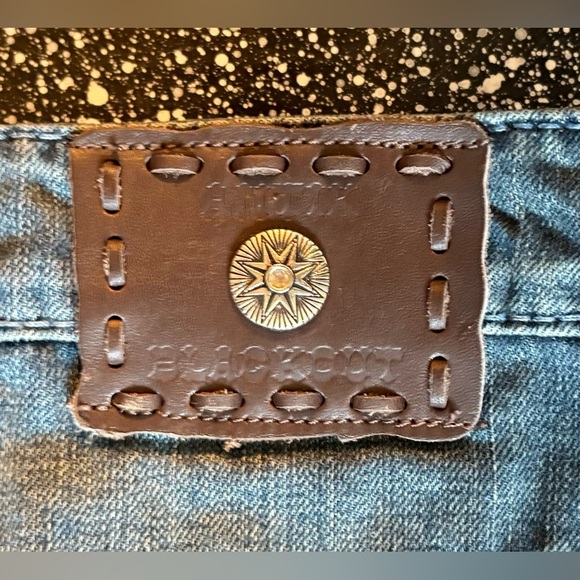 Antik Denim Blue Jeans with Gold Accents - Picture 6 of 6